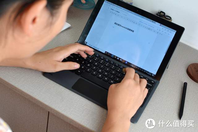 Windows平板怎么选？中柏EZpad V12值得考虑-多多发布网(图2)