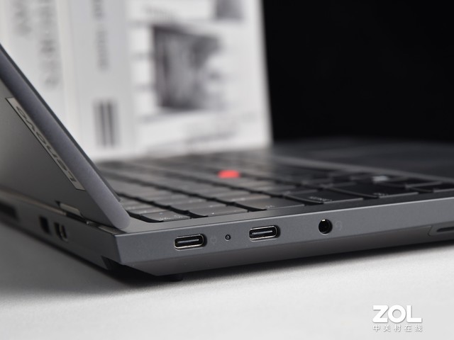 超经典14英寸ThinkPad配R7-多多发布网(图2) 超经典14英寸ThinkPad配R7-6800H 实测后惊呼不到5000元的价格太值了
