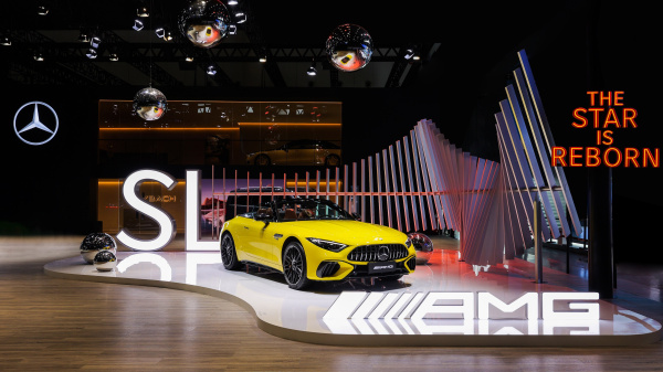 经典敞篷梅赛德斯-AMG SL 63 4MATIC+上市(图1)
