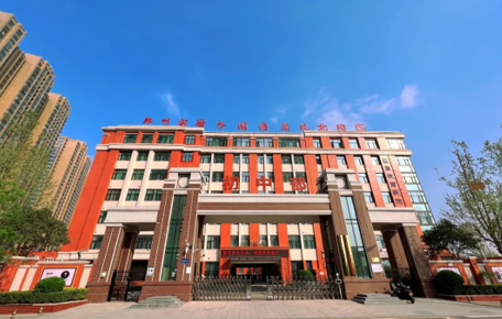 郑州实验外国语学校(东分)北校区9月份开学(图1) 郑州实验外国语学校(东分)北校区9月份开学(图1)
